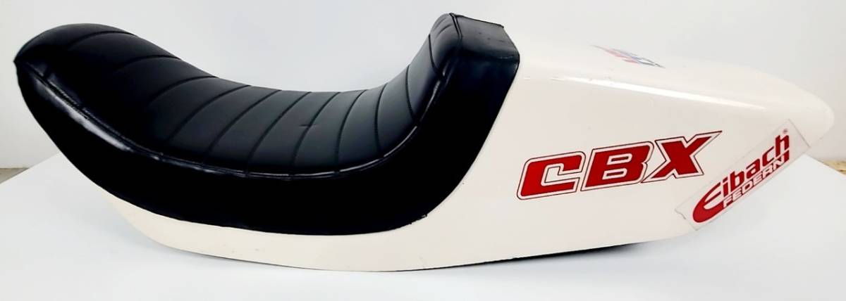 シングルシート CBXの値段と価格推移は?|40件の売買情報を集計した シングルシート CBXの値段と価格推移は?|40件の売買情報を集計した