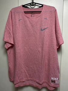 送料格安スピード発送！美品★NIKEナイキDRI-FITランニングＴシャツ★XXLサイズジョギング陸上登山トレランマラソン