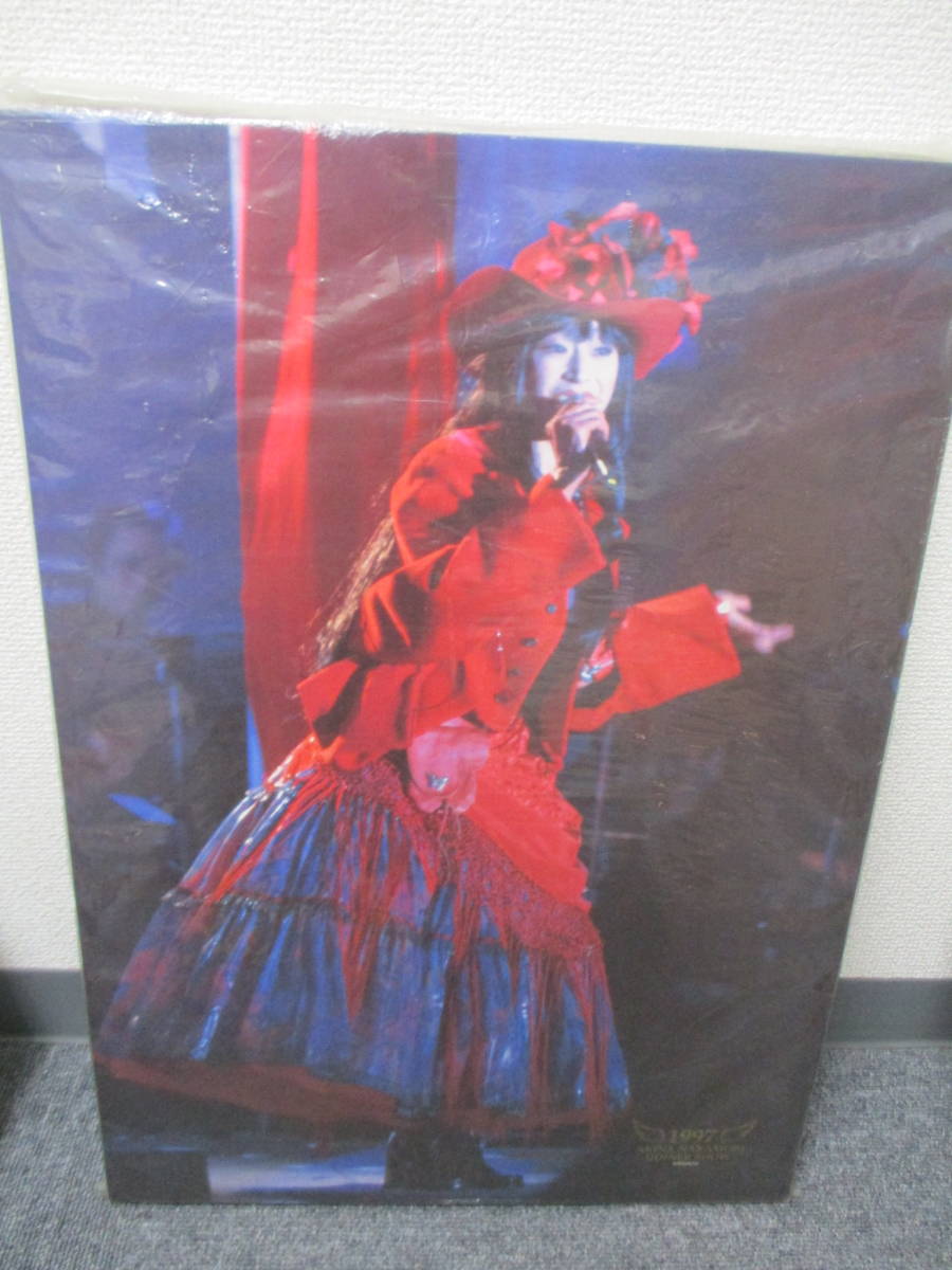 人気色 掘り出し物【限定価格】希少!中森明菜 木製 ポスターパネル 大
