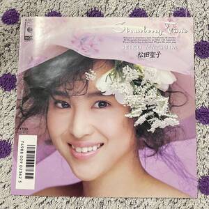 【7inch】◆即決！◆中古 EP【松田聖子 / Strawberry Time / ベルベット・フラワー】和モノ 7インチ レコード■アイドル 80年代 歌謡曲