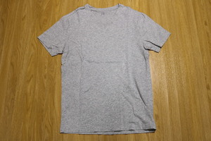 GAP ギャップ Tシャツ S グレー