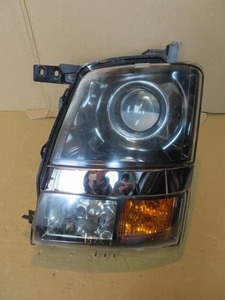 ワゴンR MH22S 左ヘッドライト ヘッドレンズ ヘッドランプ 助手席側 前 HID KOITO 100-59052 純正 19178伊T