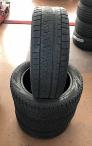 【送料込み】ピレリ　ICE asimmetrico 205/55R16 91Q スタッドレスタイヤ