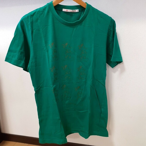 半袖Tシャツ ミッキーマウス　ユニクロ　Tシャツ　緑