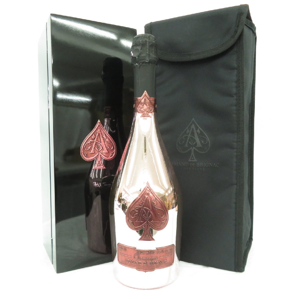 ARMAND DE BRIGNAC（アルマンドブリニャック）ドゥミセック レッド