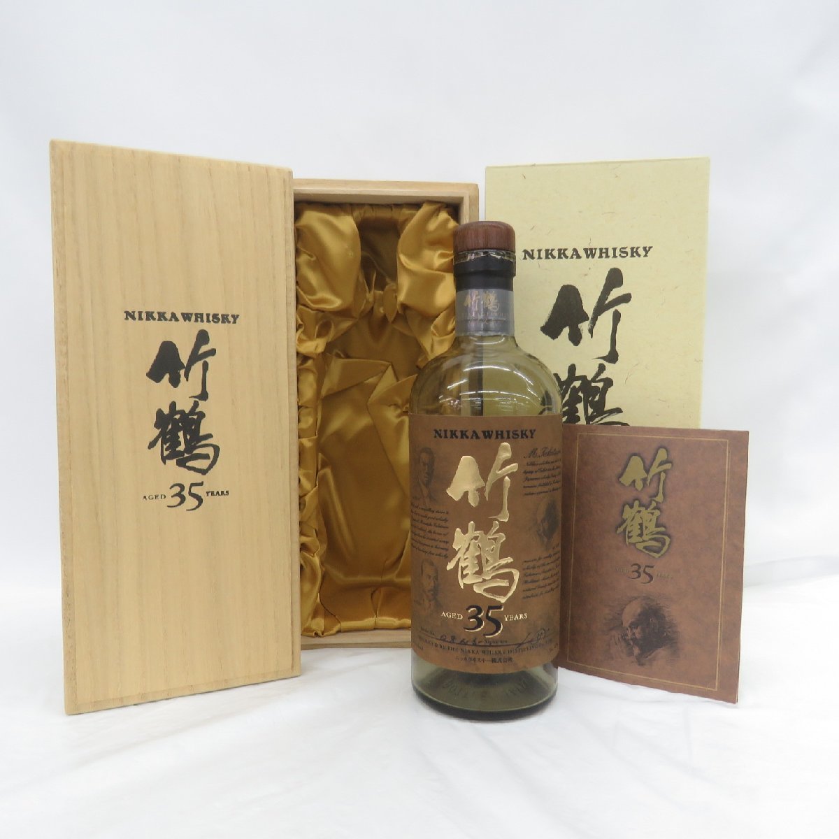 ヤフオク! -「竹鶴 35年」(アルコール) (飲料)の落札相場・落札価格