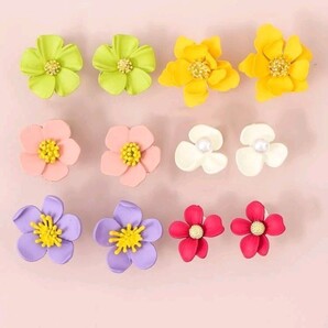 13ーカラフルフラワー花ピアスセットピンク白黄緑紫濃いピンク