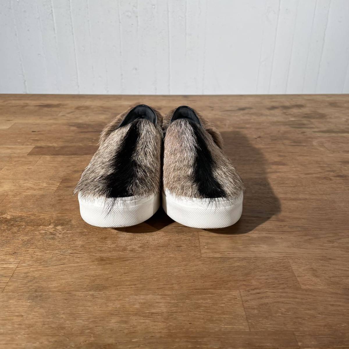 未使用 CELINE セリーヌ スケーター 39サイズ 日本未入荷 nods.gov.ag