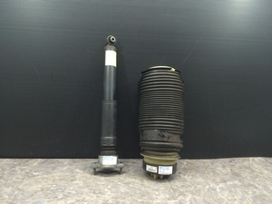 16 W212 E250 CGI BE rear left air suspension shock set 2123203930 2123203925 115144? silver 775 H22.12 month previous term 