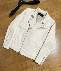 美品☆[AKM] 22SS 定297,000 SENA by RIBA SEMI W RIDERS -OFFWHITE- セミダブルライダース レザージャケット S B410 仔羊革 エーケーエム