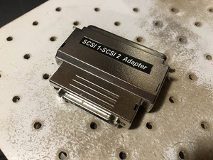 動作確認済 SCSI変換アダプタ フルピッチオス-くし型(ハイピッチ)メス PC98やX68000等のレトロPCに(CA220935)