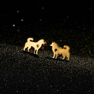 新品　ステンレス製　芝犬ピアス　ゴールド　抗アレルギー　金　ステンレス　犬　犬ピアス　ユニセックス　可愛い　プレゼント　送料無料