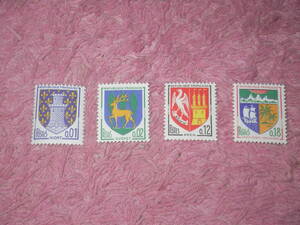 フランス切手　紋章切手　１９６４年発行　未使用