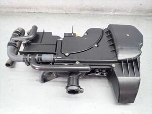 βBE30-5 ヤマハ マグザム MAXAM SG17J (H17年式) 純正 エアクリーナーボックス エアクリ 破損部有！