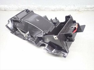 βDI06-2 カワサキ ZZ-R400 ZZR ZX400N (H17年式) 純正 リアインナーフェンダー 破損無し！