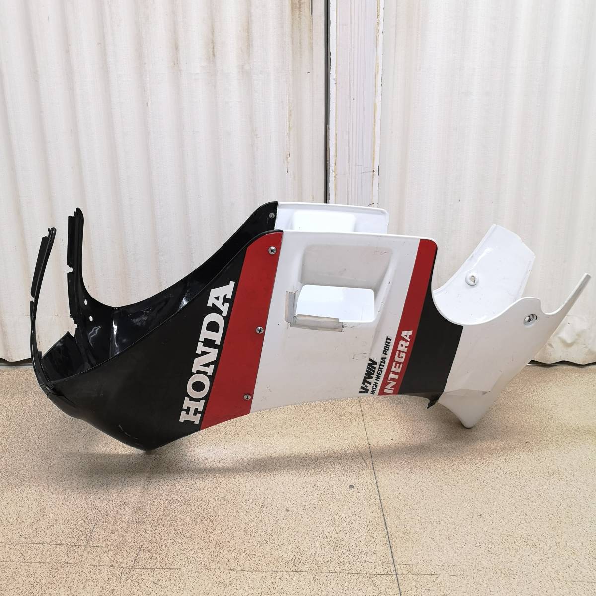 新着 vt250f アンダーカウル 当時物 asakusa.sub.jp