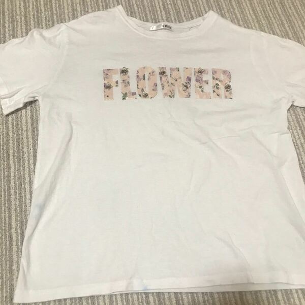 FlowerTシャツ 韓国購入