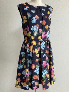 * ultimate beautiful goods * Chesty bird flower One-piece 1 flower print floral print small bird total pattern navy 