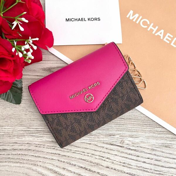 新品☆MICHAEL KORS ピンク シグネチャー レザー キーケース コインケース 付き