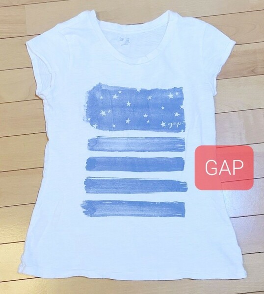 GAP！白の半袖Tシャツです。