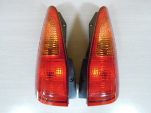  Nissan Serena PNC24 tail lamp left right set used ICHIKOH 4881A L/R | 220900