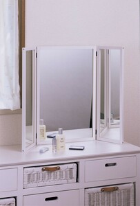  three surface mirror length .. independent . is possible mirror height 60cm