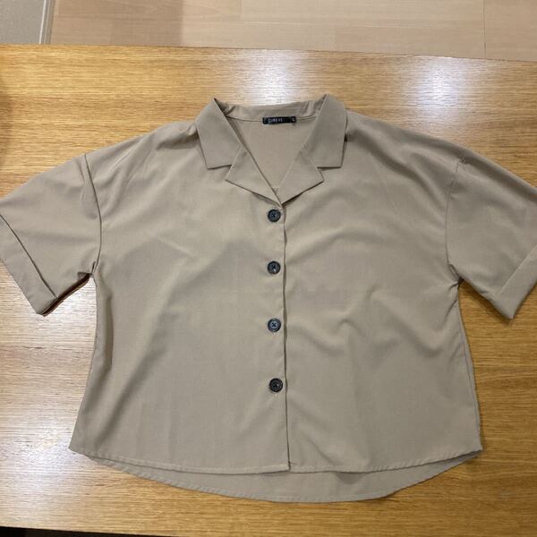 美品 ゆったり 半袖シャツ ジャケット 羽織り ベージュ L レディース 流行り
