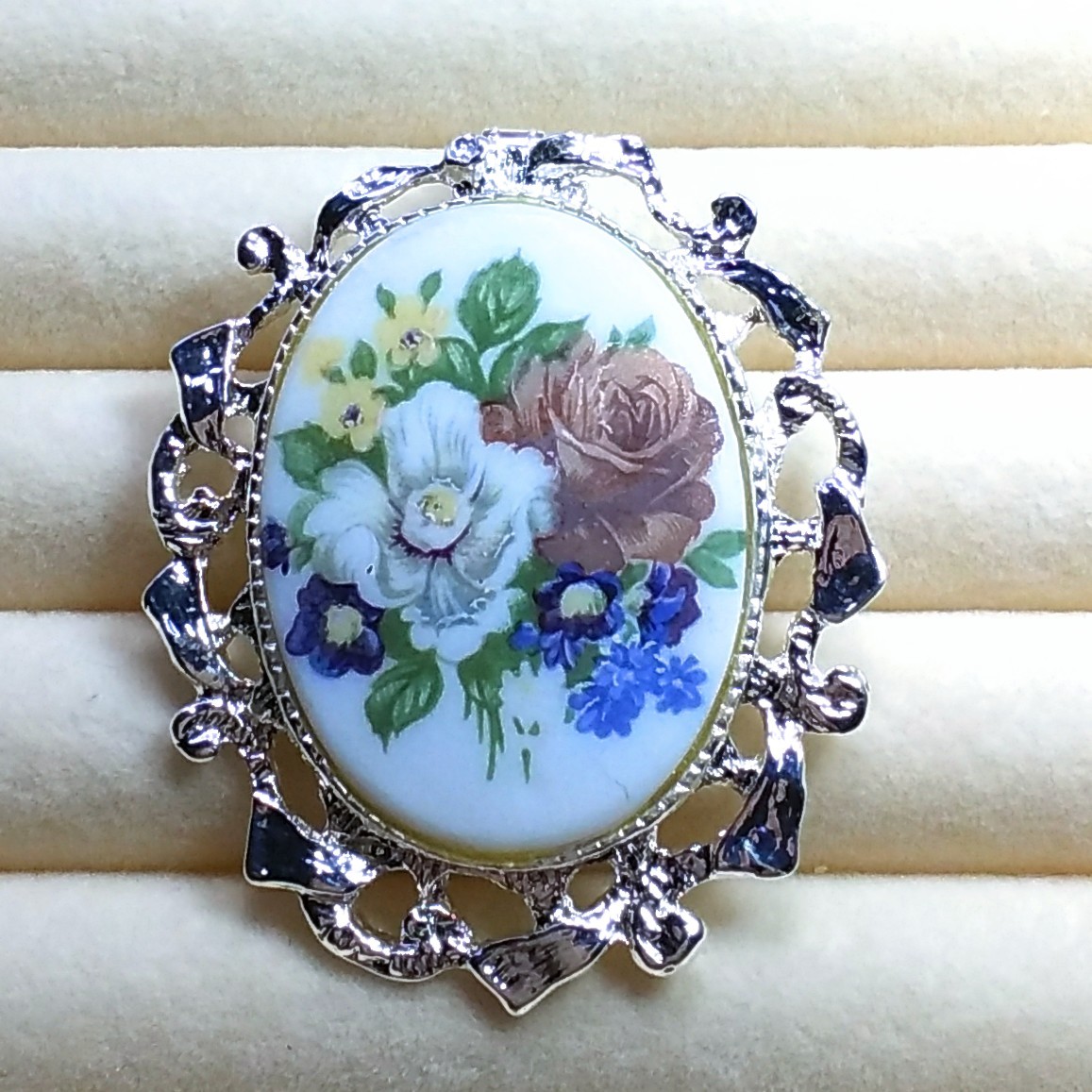 ヤフオク! -ポーセリン アクセサリー(アクセサリー、時計)の中古品