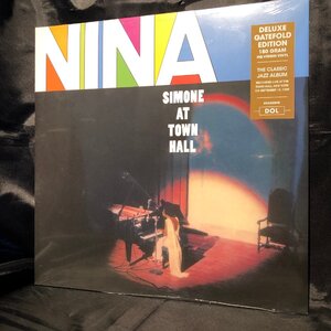 Nina Simone / Nina Simone At Town Hall LP DOL