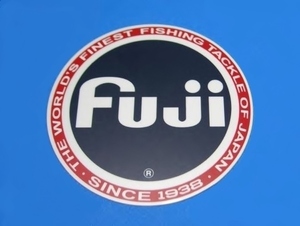 フジ 工業 (株) ◎ ロゴ 大 Ｆｕｊｉ ステッカー since1938 シール　径 105mm