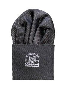 トラッド　日本製　形態安定ポケットチーフ 　無地織りブラック×ラメ　黒台紙
