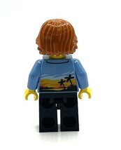 即決 新品 未使用　レゴ LEGO ミニフィグ 　ミニフィギュア 　シティ　アロハシャツの男の人　男性　男の子_画像3