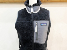 Q61★patagonia/パタゴニア Women's クラシックレトロX ボアフリースベスト 23083 ブラック×チャコール XSサイズ アウトドア キャンプ ★_画像6