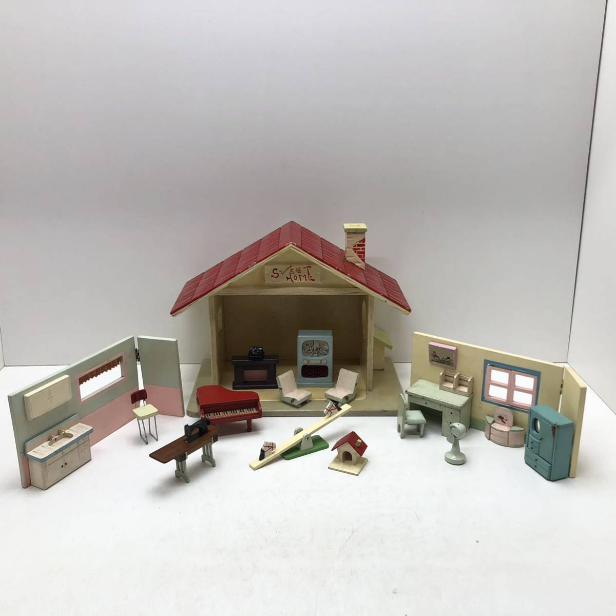 ヤフオク! -「昭和レトロ」(ドールハウス) (人形、キャラクタードール