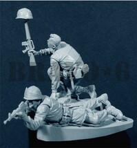 ブラボー6 B6-35037 1/35 アメリカ海兵隊(9)”狙撃手は何処だ” テト攻勢'68(2体セット)_画像2