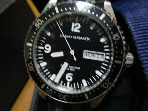 URBAN RESEARCH Divers watch type NATO belt black analogue clock Urban Research box attaching flat battery 