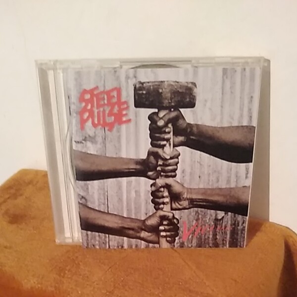 STEEL PULSE-VICTIMS