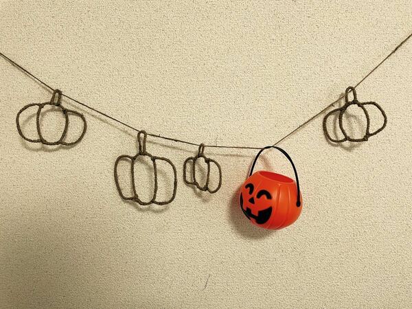 ハロウィン　ガーランド　かぼちゃ　おしゃれ　ワイヤー　ワイヤーアート　ワイヤークラフト　壁飾り　イベント　飾り付け　記念日