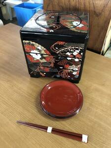 ◆未使用保管品◆京の舞　合成漆器　3段重・丸皿5点・箸セット
