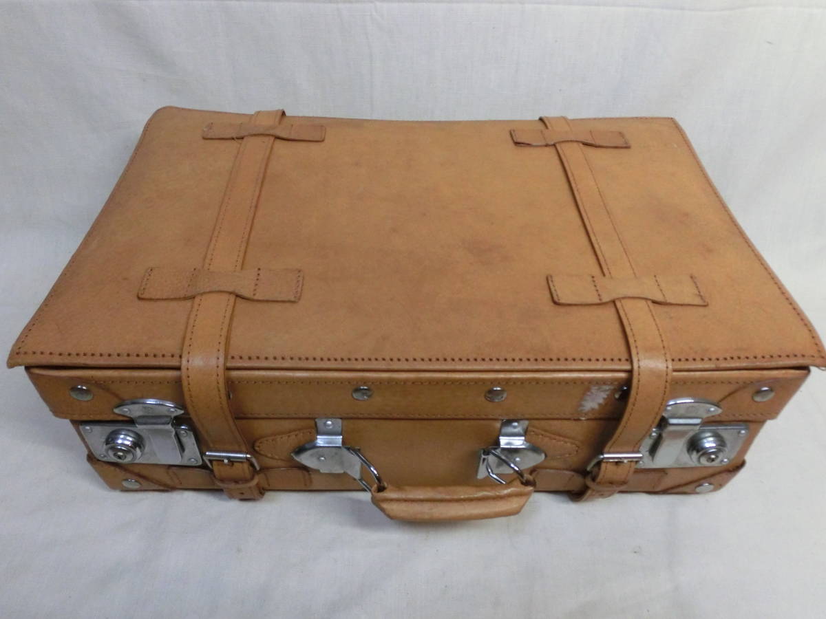 ヤフオク! -「豚革トランク」(バッグ、スーツケース) の落札相場・落札価格 ヤフオク! -「豚革トランク」(バッグ、スーツケース) の落札相場・落札価格
