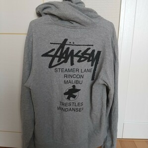 STUSSY グレー 【希少モデル】ステューシー★両面プリント入り パーカー サーフマン スタイリッシュ