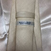 メンズビギ ネクタイ きなり　フォーマル　紳士　メンズ　結婚式　スーツ　サラリーマン　ブランド　MEN’S BIGI フォーマル　大人気　白系_画像4