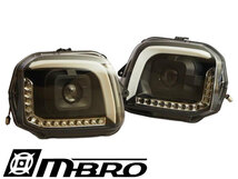 ジムニー LEDヘッドライト JB23W サンダーヘッドライト 流れるウインカー ブラック MBRO/エムブロ (SHJBJIMY-2LSW-CB-04_画像1