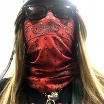 送料無料 TUBE MASK BUFF MASK ストレッチ チューブマスク Red Paisley /バイカー バフマスク HUF マフ ジョギング UV対策 犬の散歩 にも_画像7