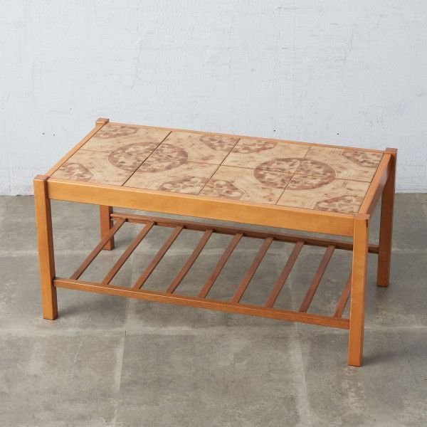 ヤフオク! -タイル(センターテーブル)の中古品・新品・未使用品一覧