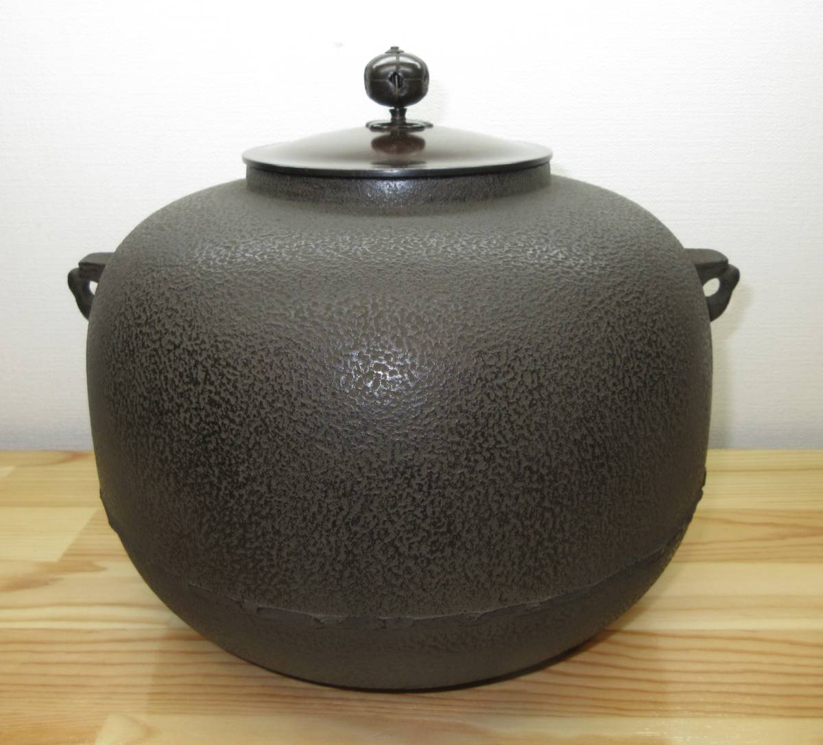送料込【逢絢亭】茶道具 炉縁 輪島塗 黒真塗 木製 若島孝雄 共