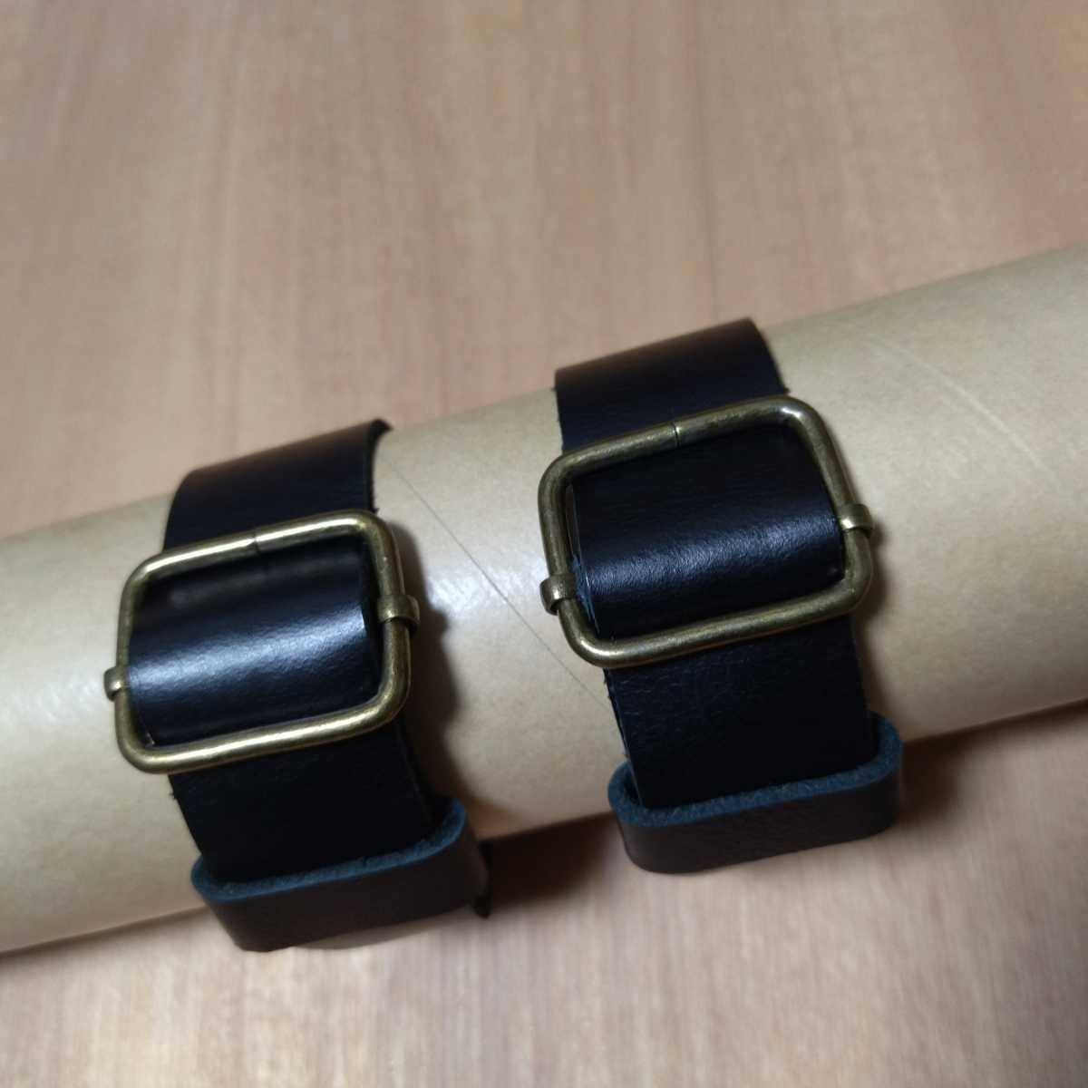[Lot de 2 bracelets en cuir véritable] Cuir de vachette Fait main ☆Peut également servir de tour de cou ou de bracelet de cheville pour peluches☆ Prototype 8, mode, Accessoires de mode, autres