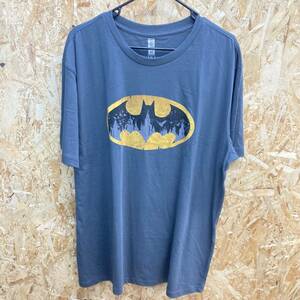 HA36【2003】バットマン Tシャツ XLサイズ プリント キャラクター ロゴ BATMAN DCコミックス 丸首 グレー【120102000064】