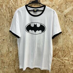 HA63【2003】バットマン Tシャツ Lサイズ ホワイト 白 プリント キャラクター ロゴ BATMAN DCコミックス 丸首【220102000062】