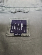 送料無料★美品★ＧＡＰ★アウター★オリーブ★ユニセックス★Ｓサイズ★ウエスト調整★着用パターン楽しめる★ポケットたくさん！_画像3